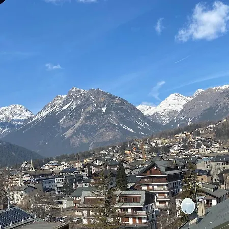 Apartment Mansarda Con Vista Panoramica Su Pista Stelvio A Bormio